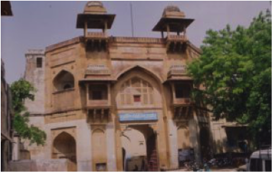 akbari-fort